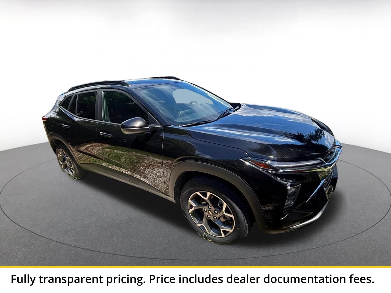 Thumbnail: 2025 Chevrolet Trax - 1