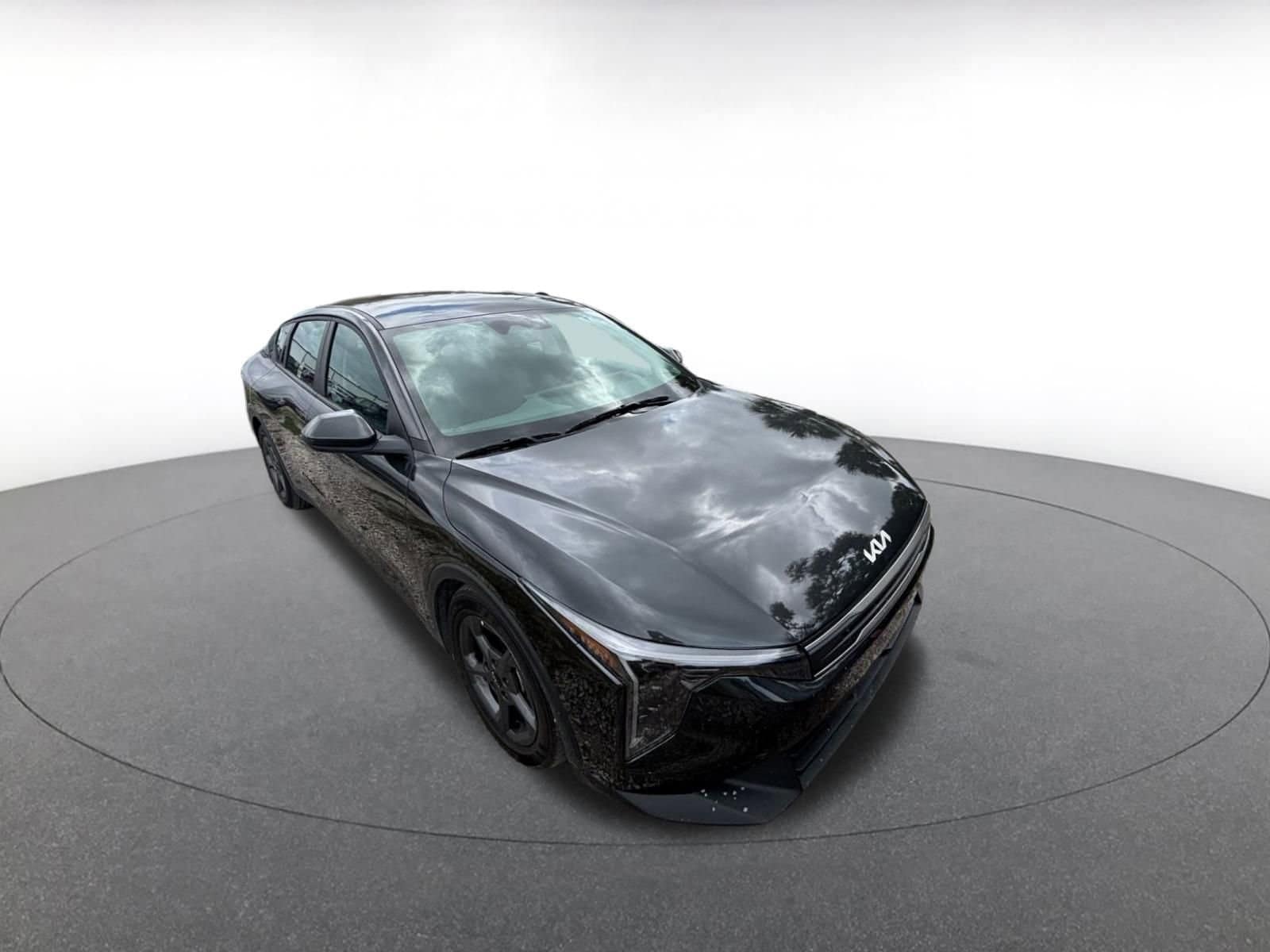 Thumbnail: 2025 Kia K4 - 1