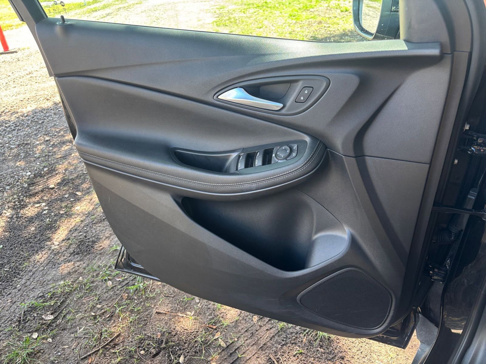 Thumbnail: 2025 Buick Encore GX - 18