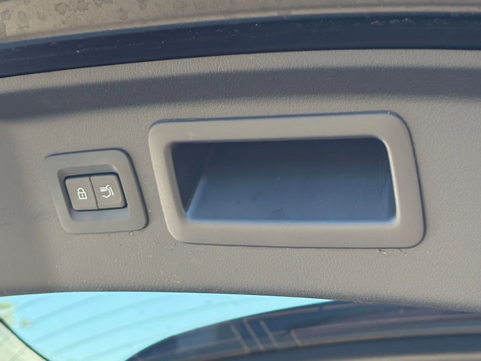 Thumbnail: 2025 Mazda CX-90 - 23