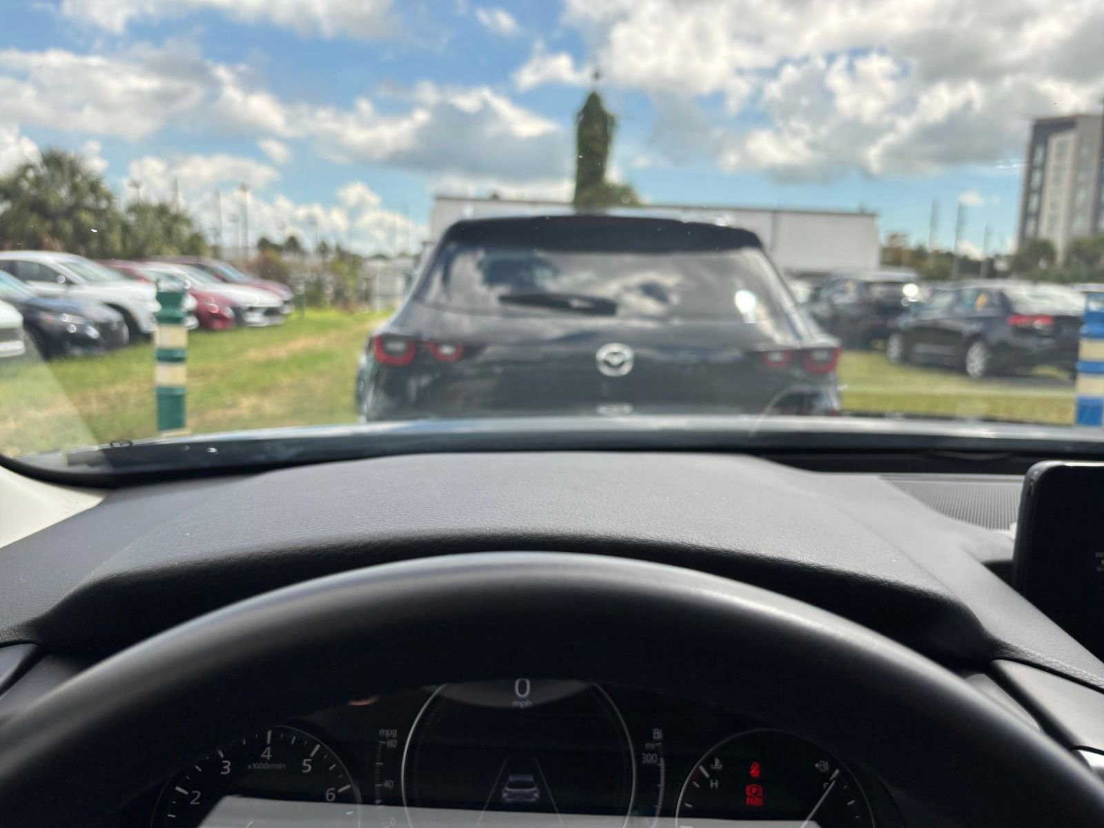 Thumbnail: 2025 Mazda CX-50 - 34