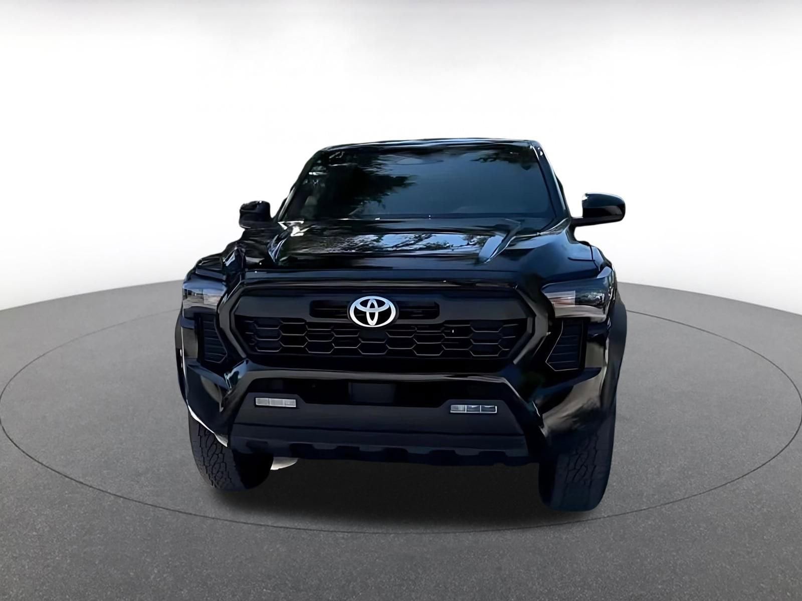 Thumbnail: 2025 Toyota Tacoma - 3