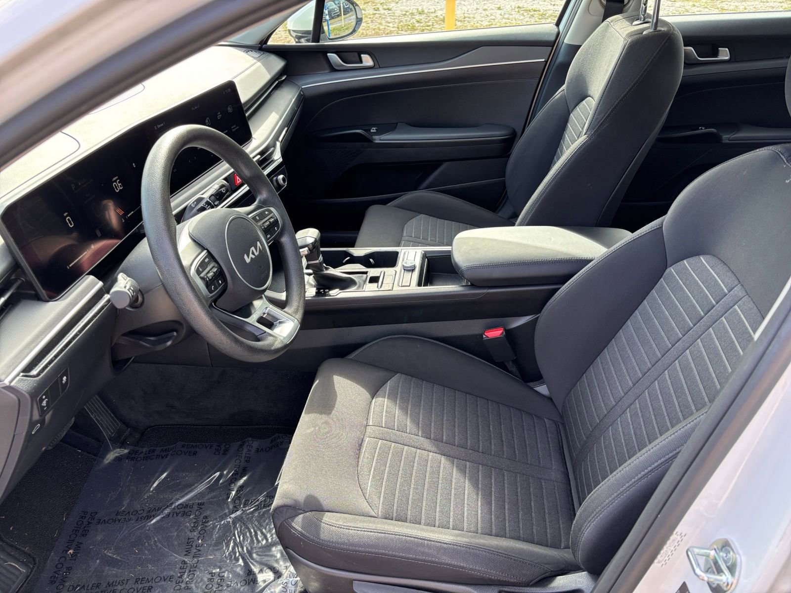 Thumbnail: 2025 Kia K5 - 27