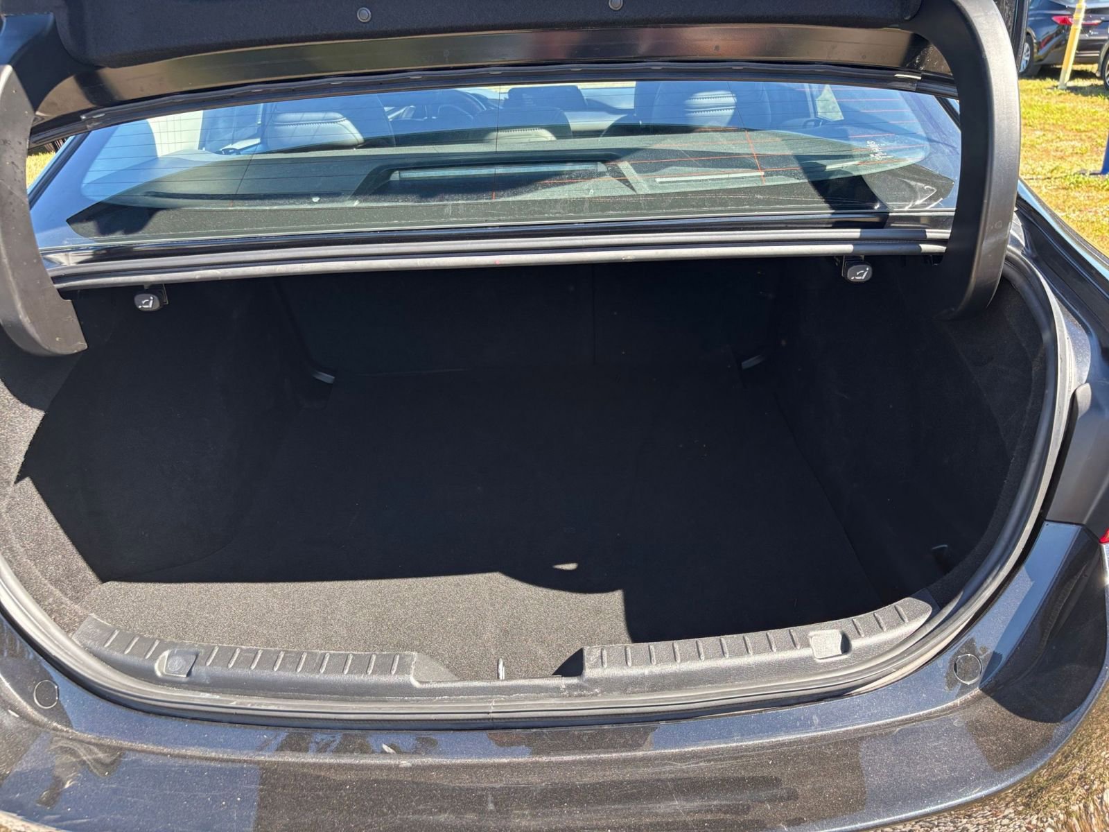 Thumbnail: 2025 Mazda Mazda3 - 30