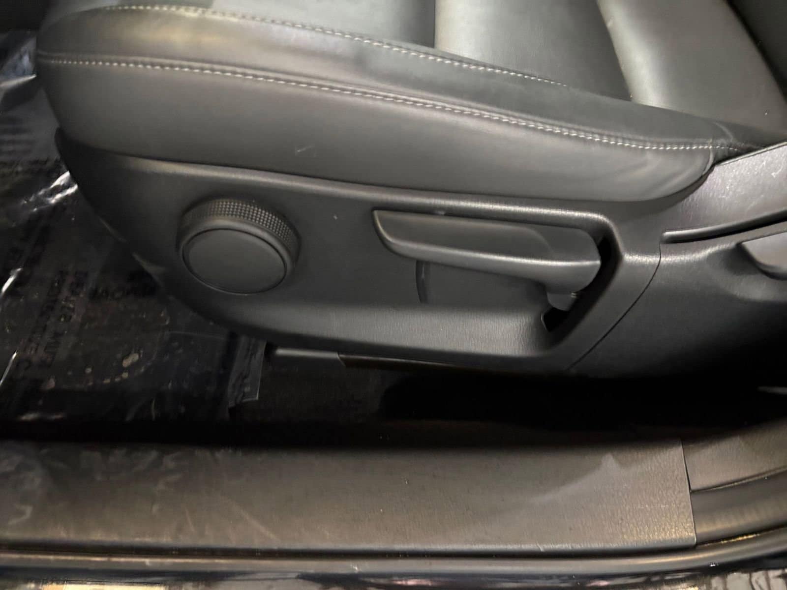 Thumbnail: 2025 Mazda CX-30 - 23