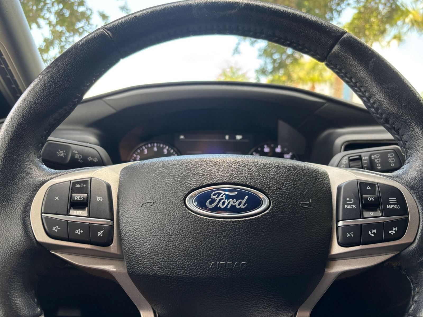 Thumbnail: 2023 Ford Explorer - 30