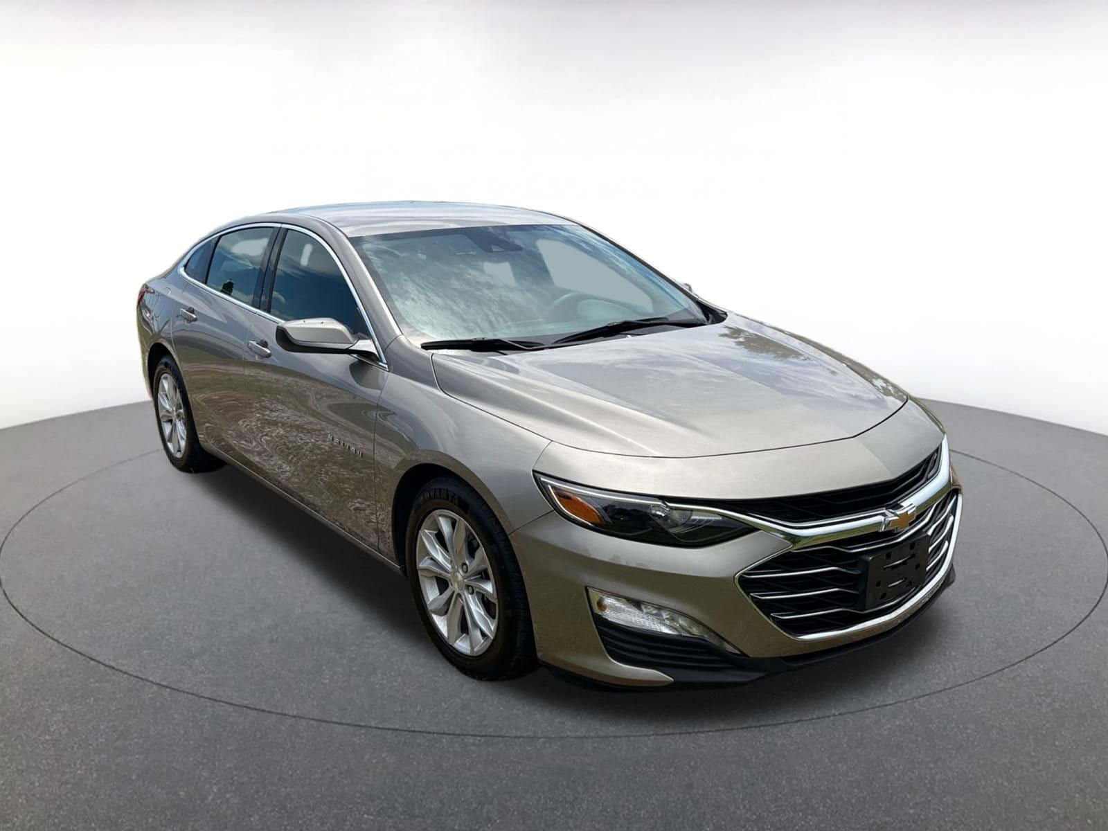 Thumbnail: 2024 Chevrolet Malibu - 1
