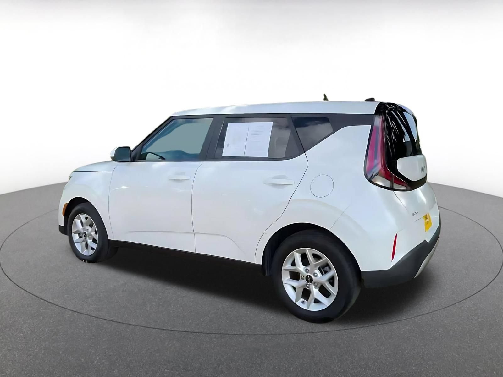Thumbnail: 2025 Kia Soul - 9