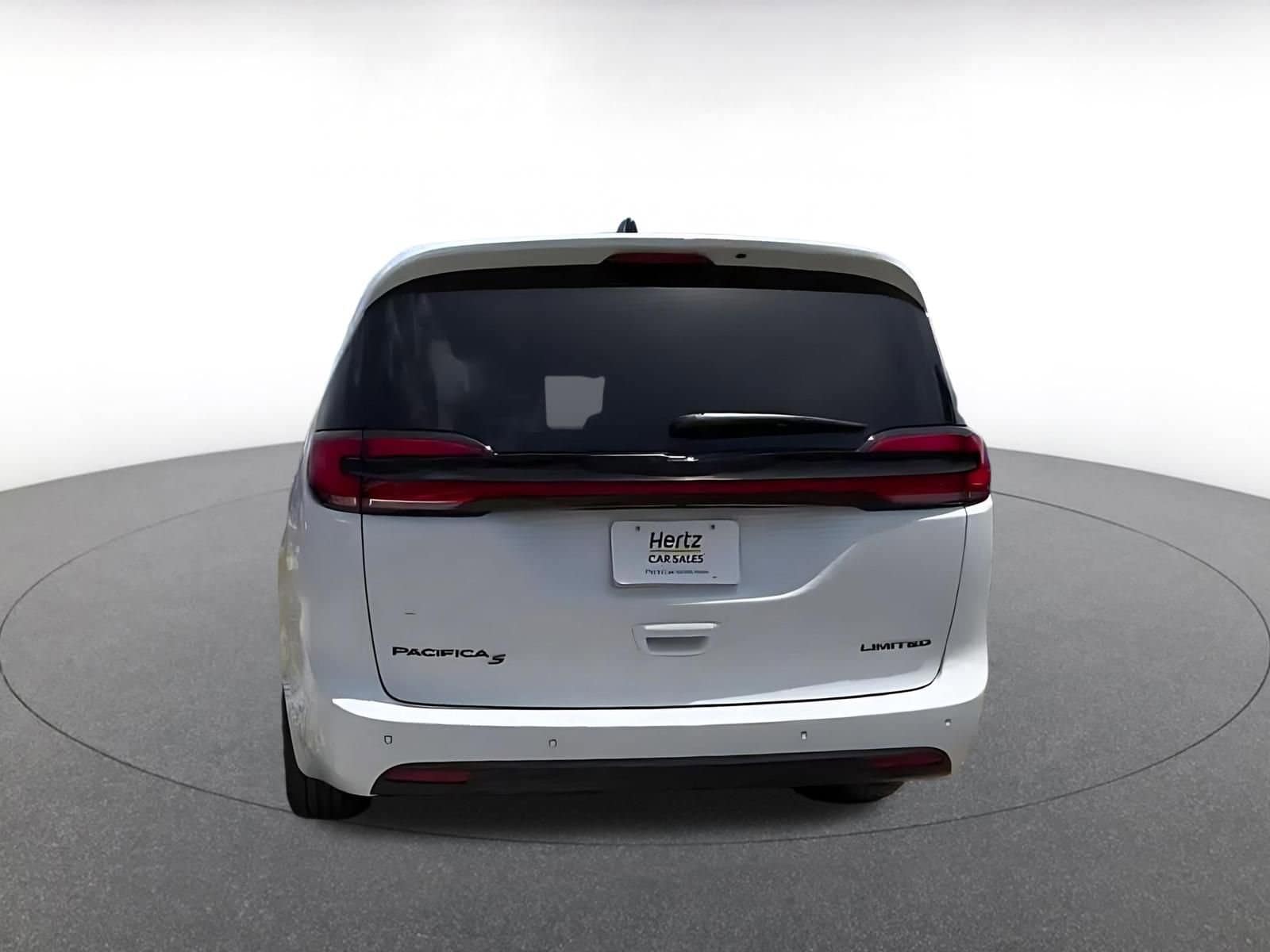 Thumbnail: 2025 Chrysler Pacifica - 12