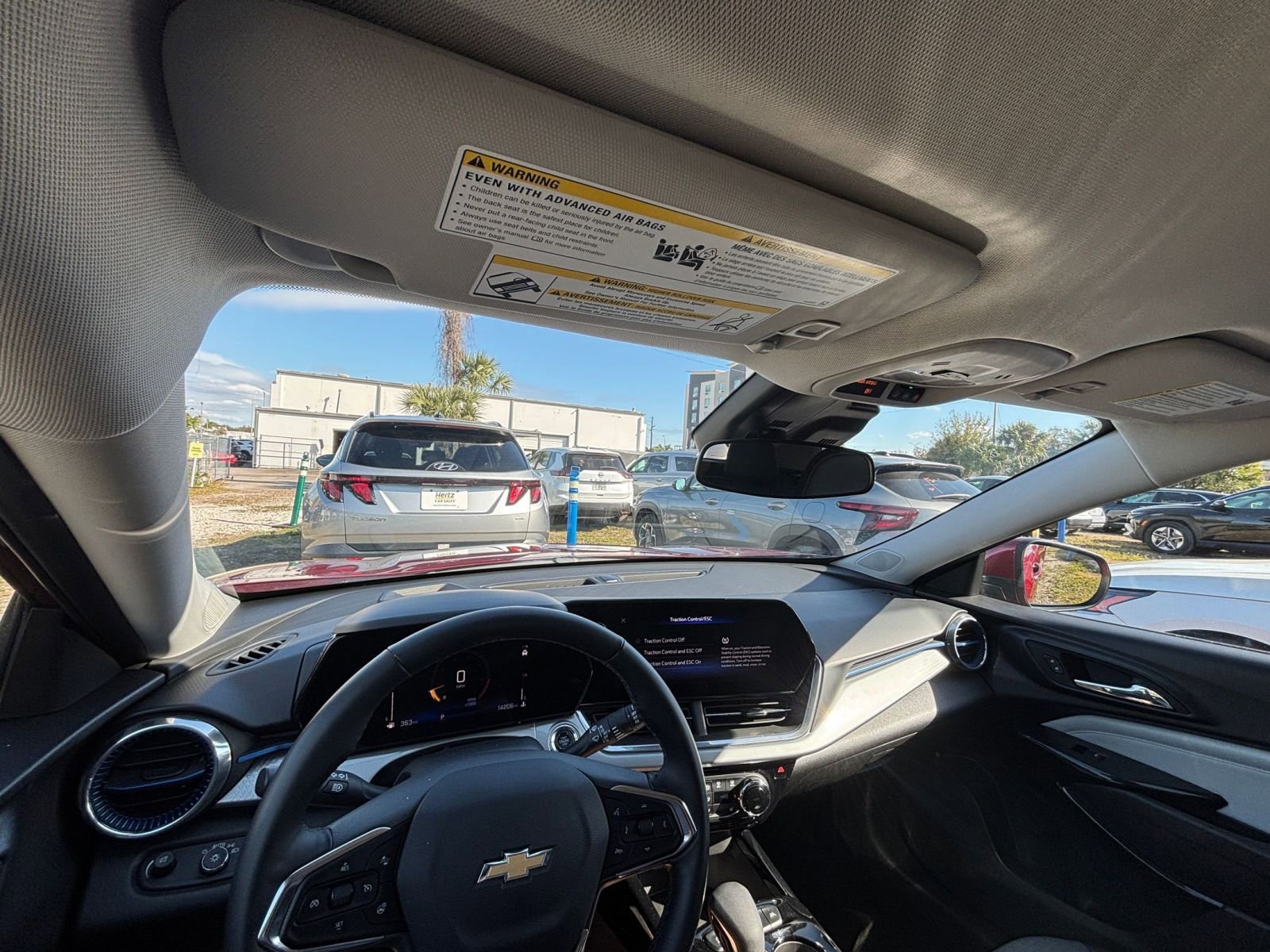 Thumbnail: 2025 Chevrolet Trax - 35