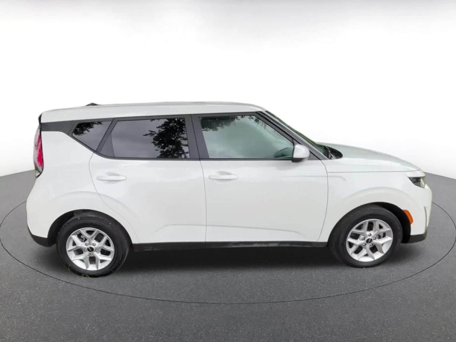 Thumbnail: 2025 Kia Soul - 16