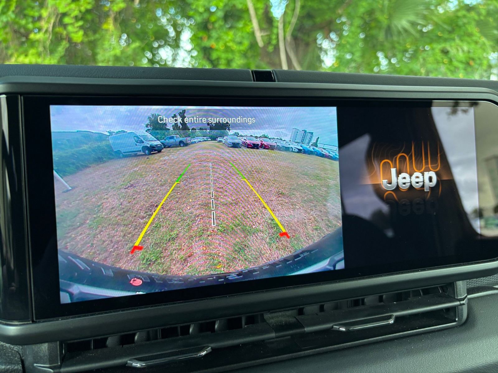 Thumbnail: 2025 Jeep Wrangler - 17