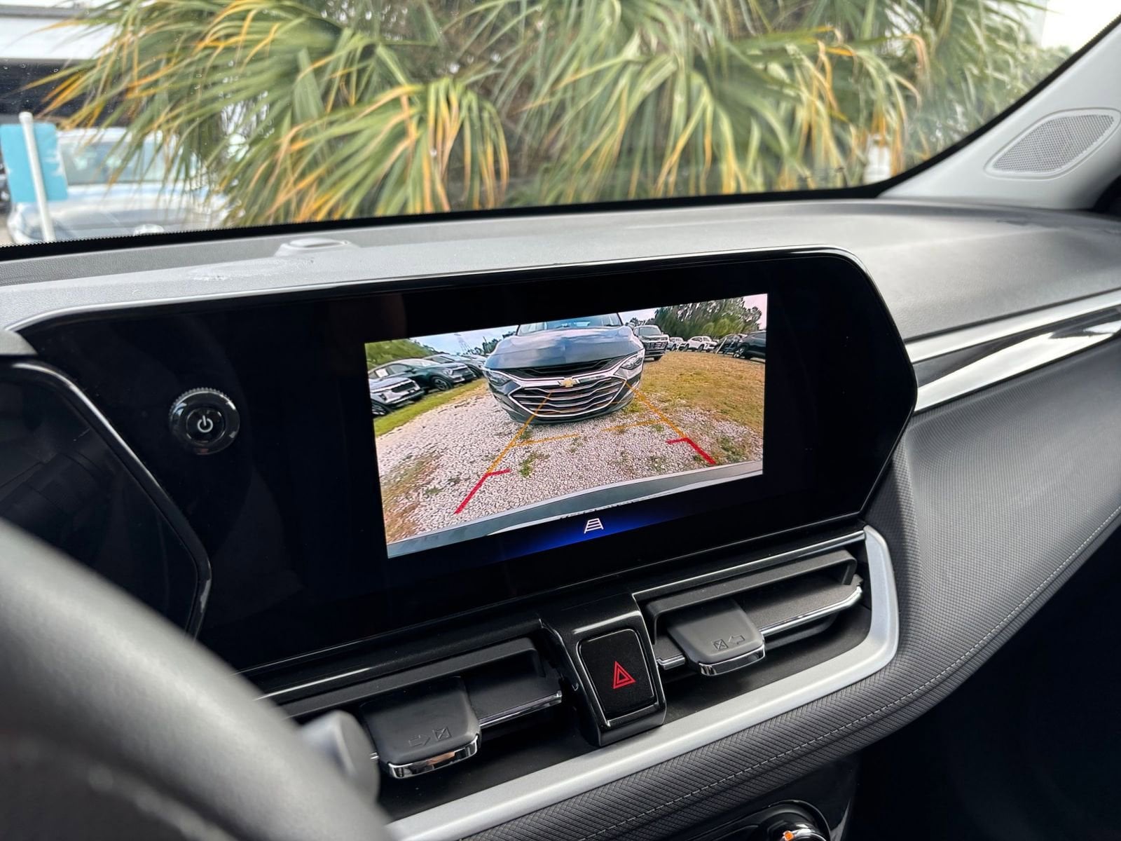 Thumbnail: 2025 Chevrolet TrailBlazer - 17