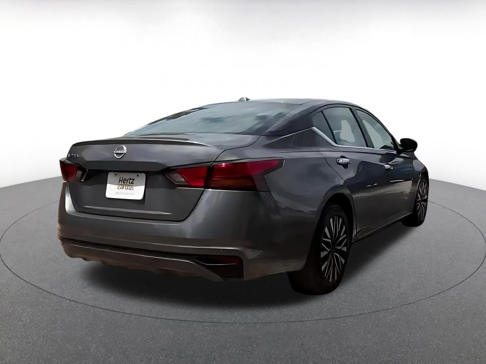 Thumbnail: 2025 Nissan Altima - 16