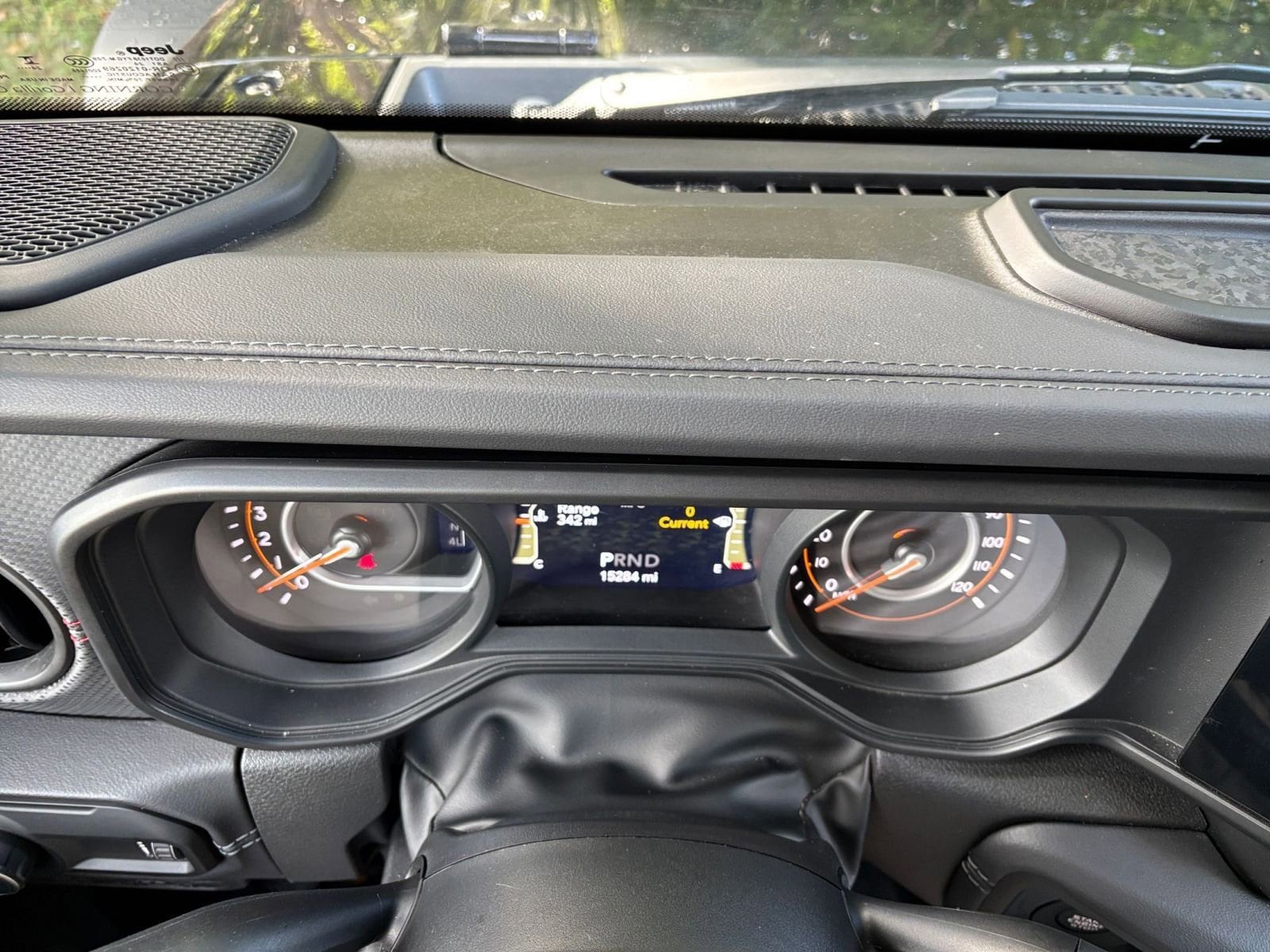 Thumbnail: 2025 Jeep Wrangler - 34