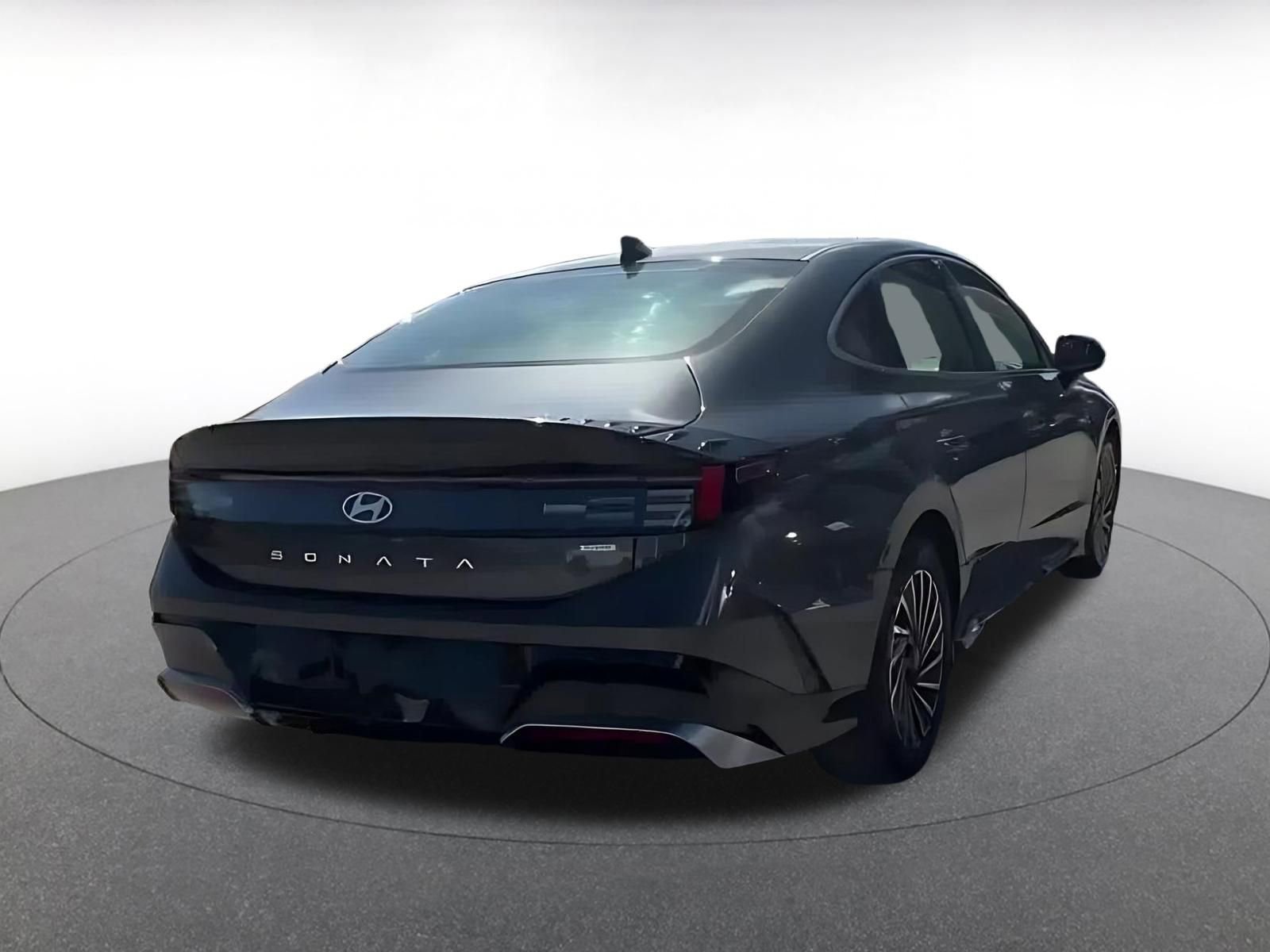 Thumbnail: 2025 Hyundai Sonata - 14