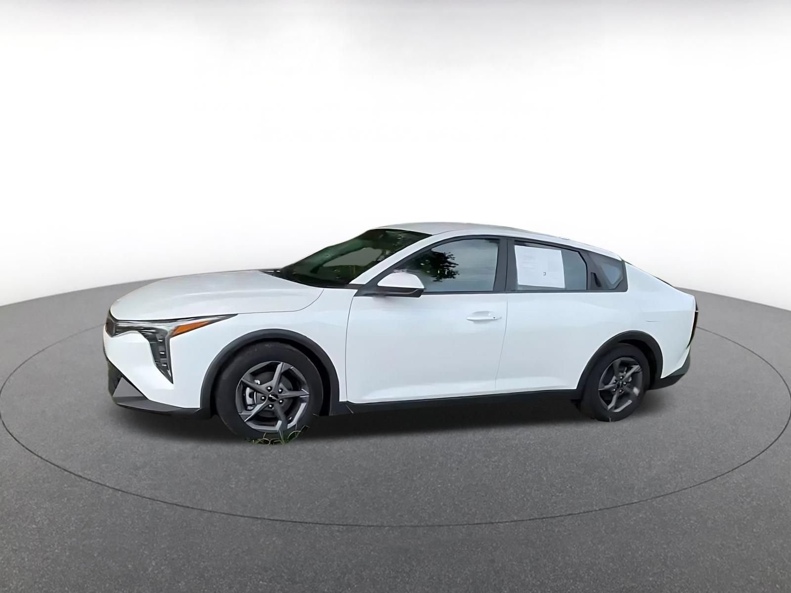 Thumbnail: 2025 Kia K4 - 9