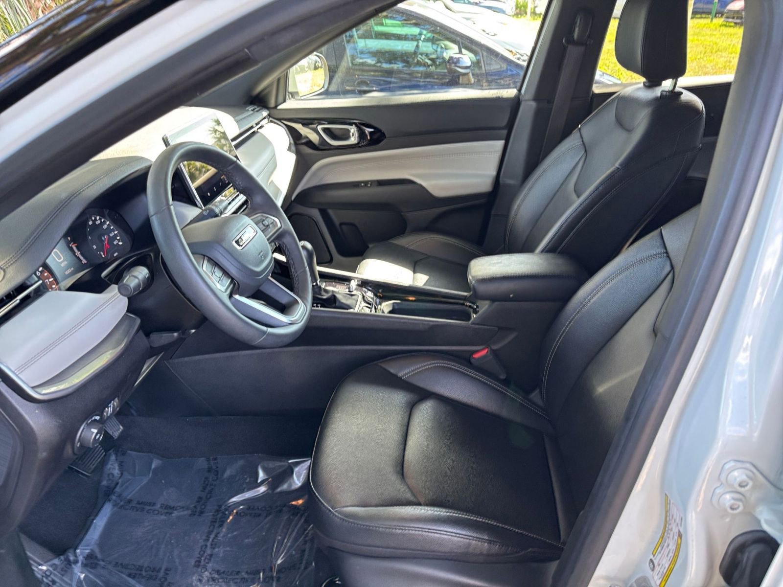 Thumbnail: 2025 Jeep Compass - 35