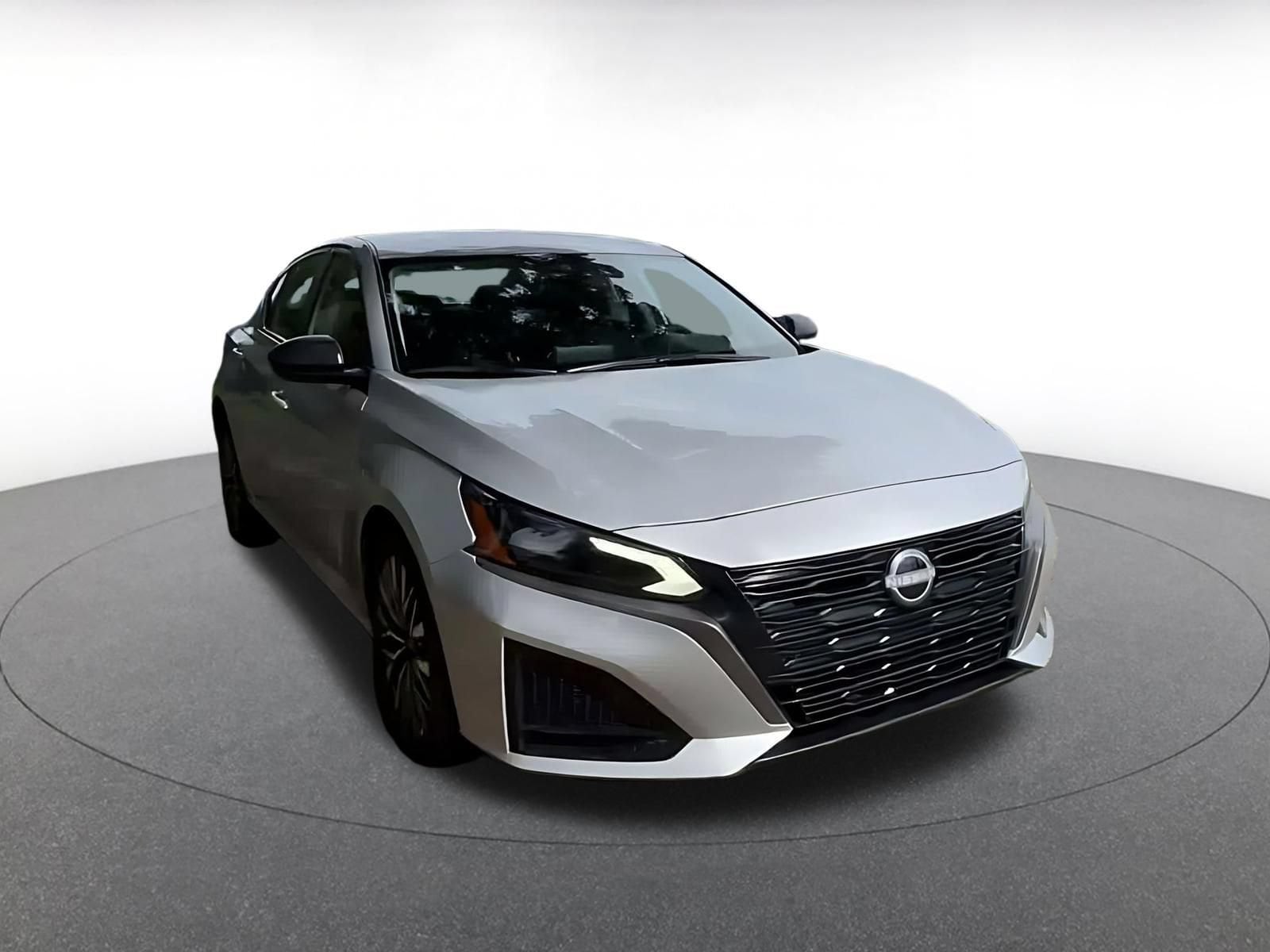 Thumbnail: 2026 Nissan Altima - 3