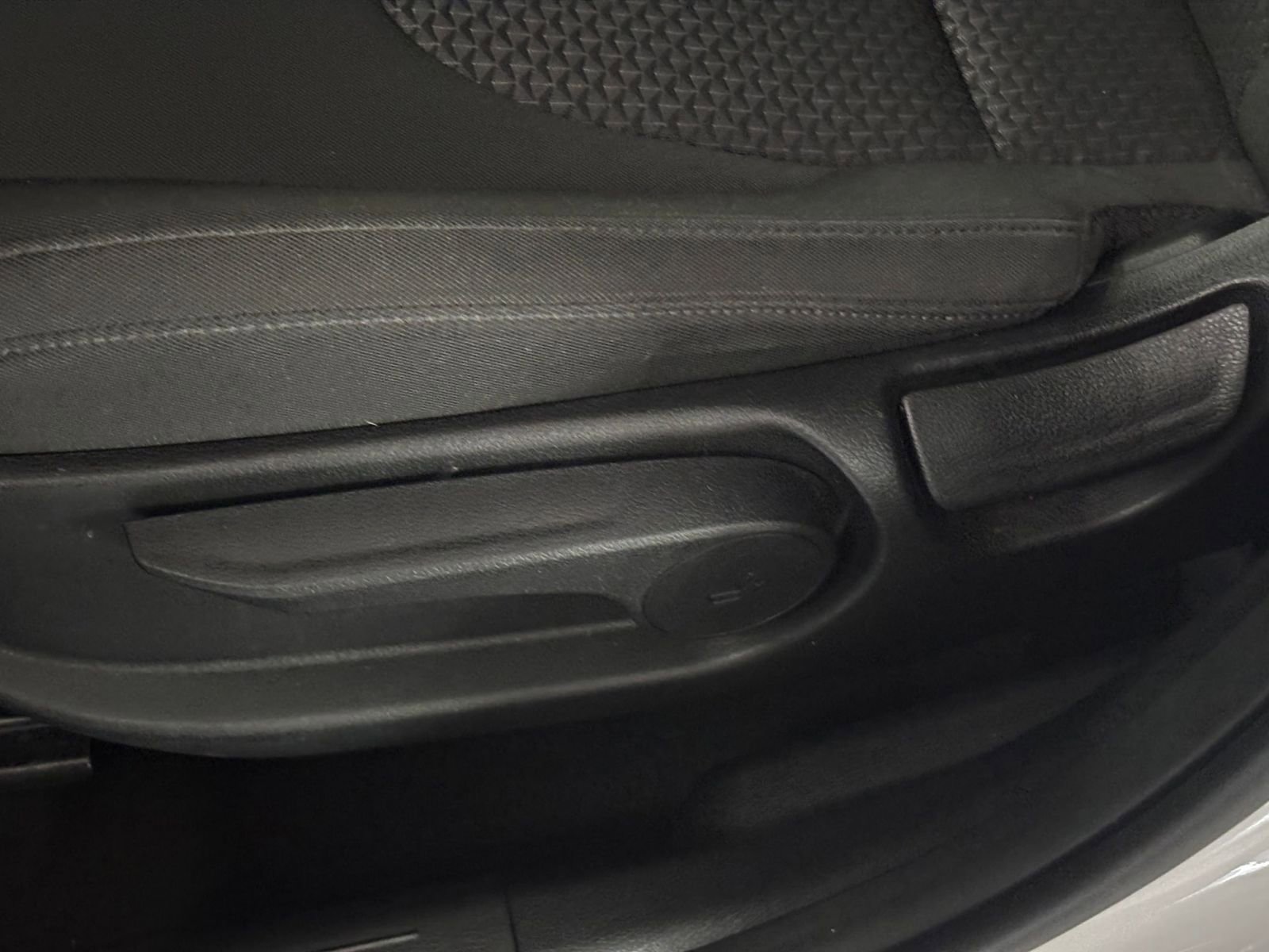 Thumbnail: 2025 Kia Sportage - 23