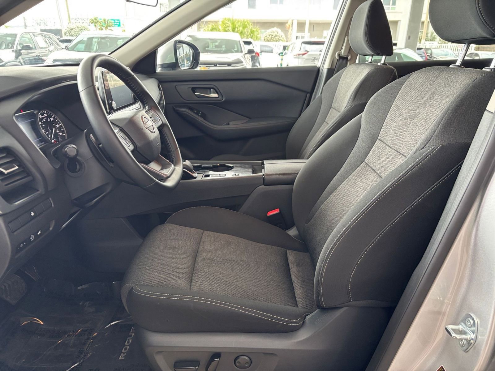 Thumbnail: 2025 Nissan Rogue - 29