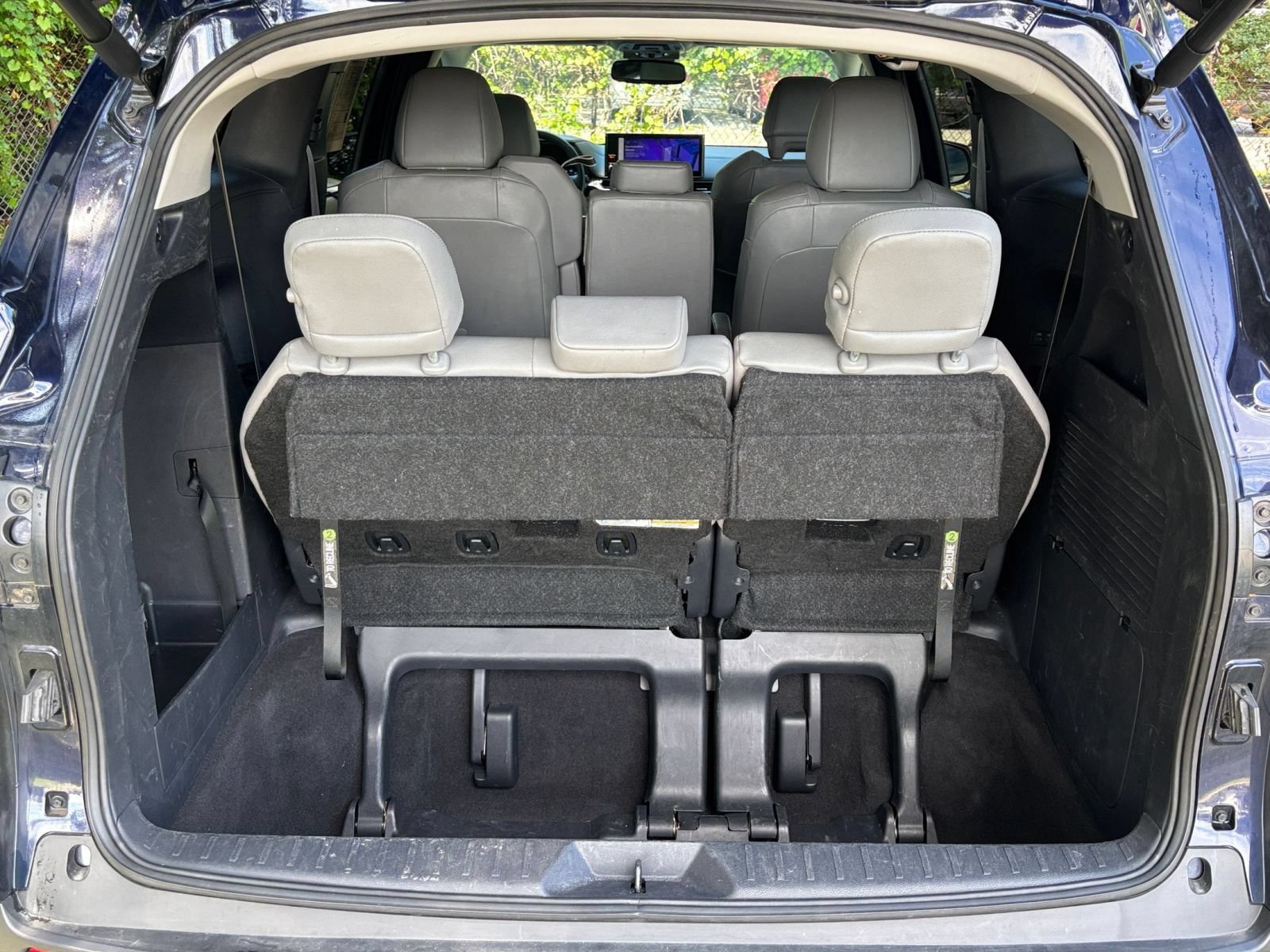 Thumbnail: 2025 Toyota Sienna - 34