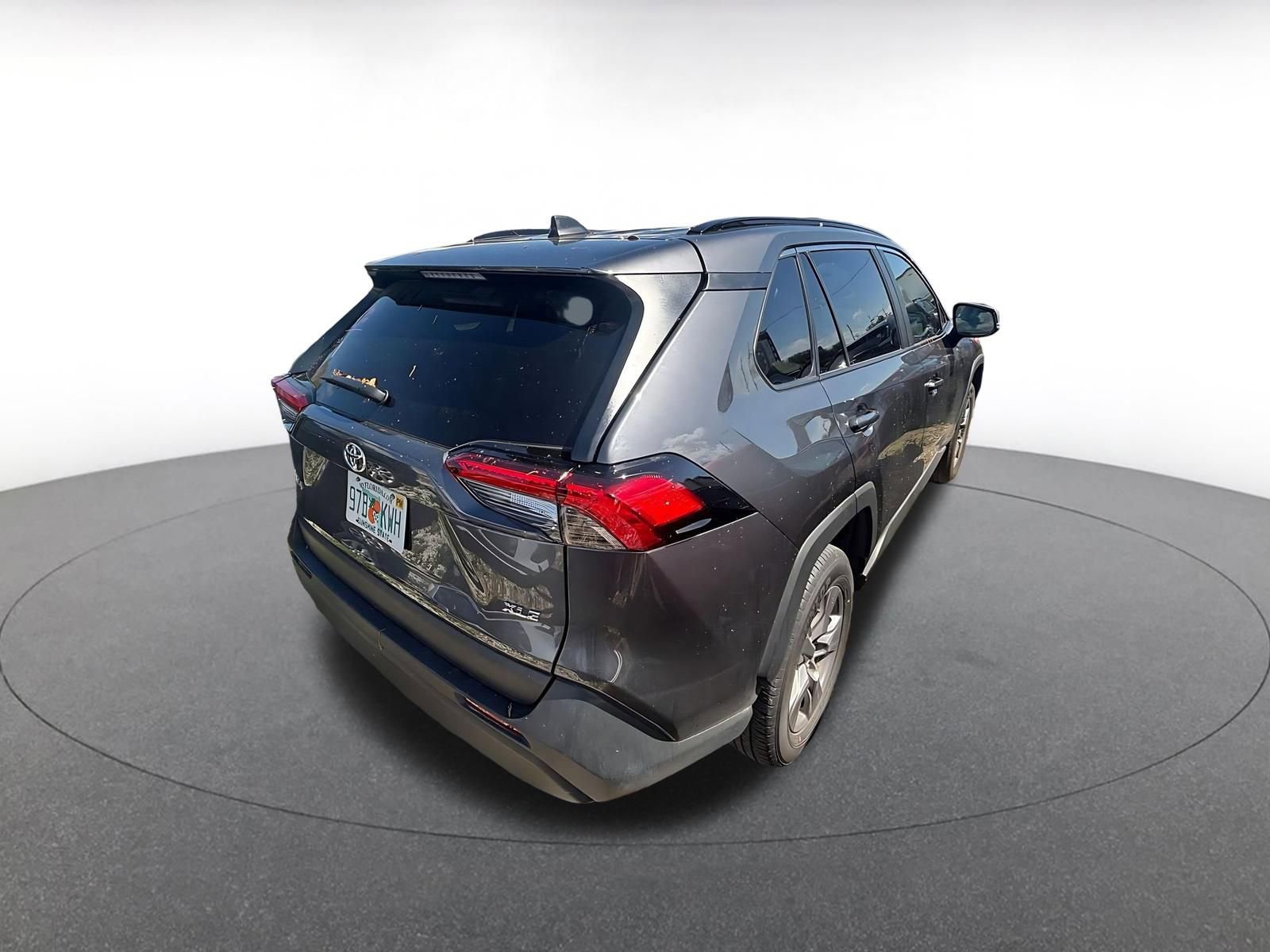 Thumbnail: 2025 Toyota RAV4 - 8