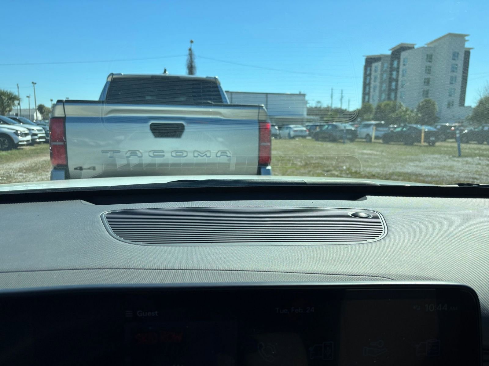 Thumbnail: 2025 Hyundai Kona - 11