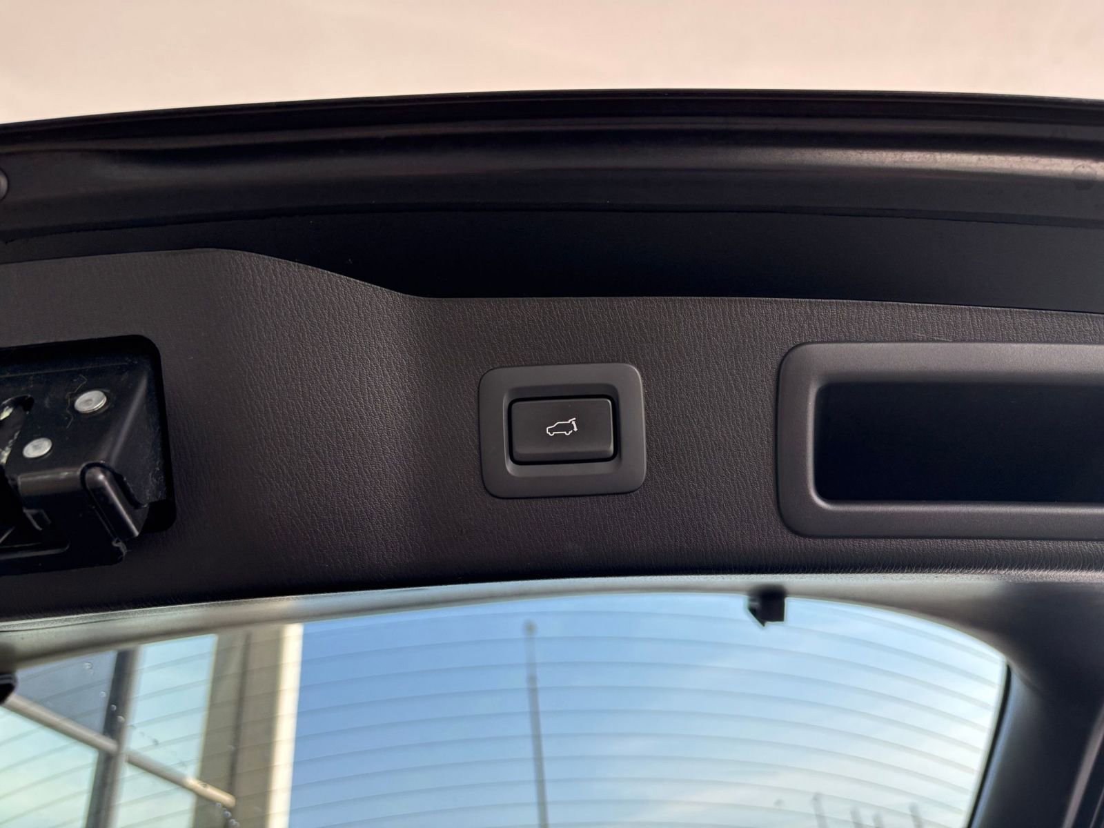 Thumbnail: 2025 Mazda CX-5 - 31