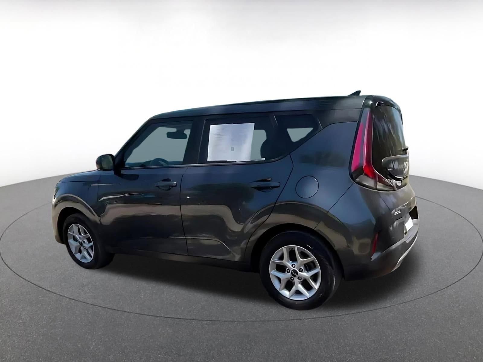 Thumbnail: 2025 Kia Soul - 10