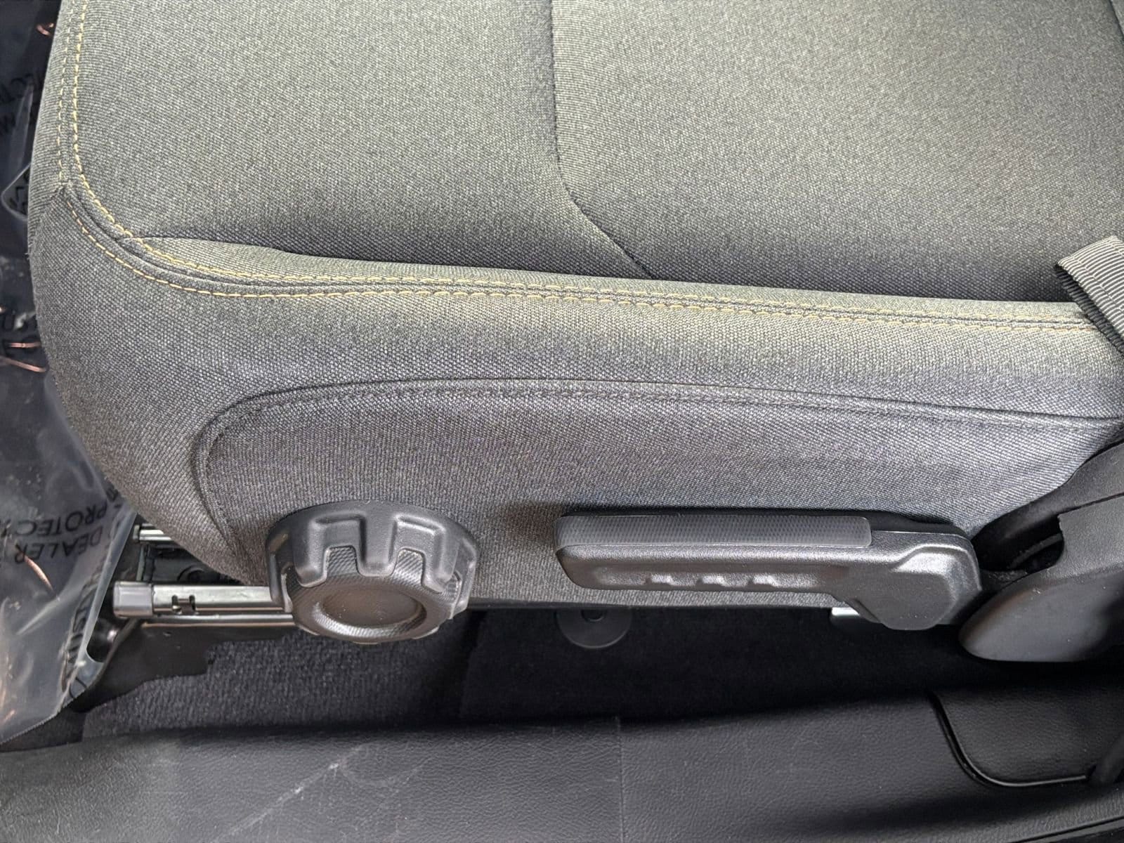 Thumbnail: 2025 Jeep Wrangler - 23