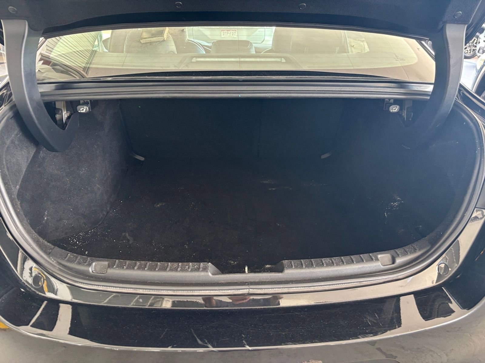 Thumbnail: 2025 Mazda Mazda3 - 30