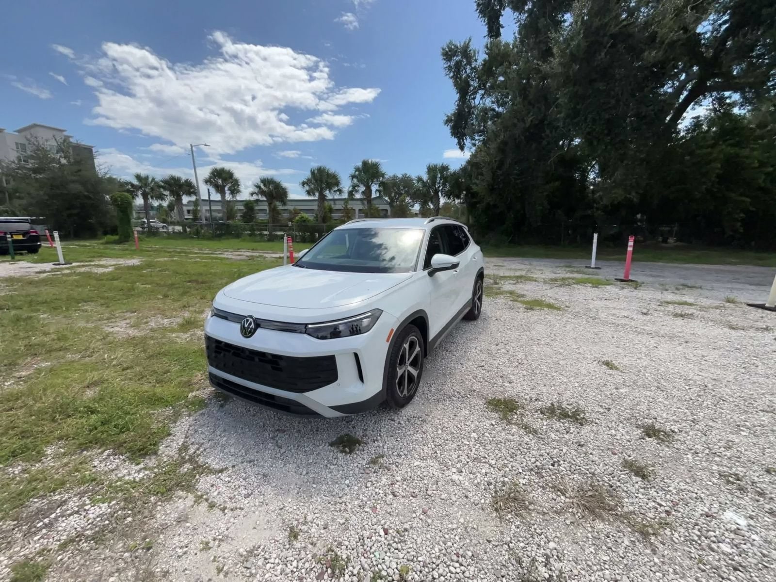 Thumbnail: 2026 Volkswagen Tiguan - 6