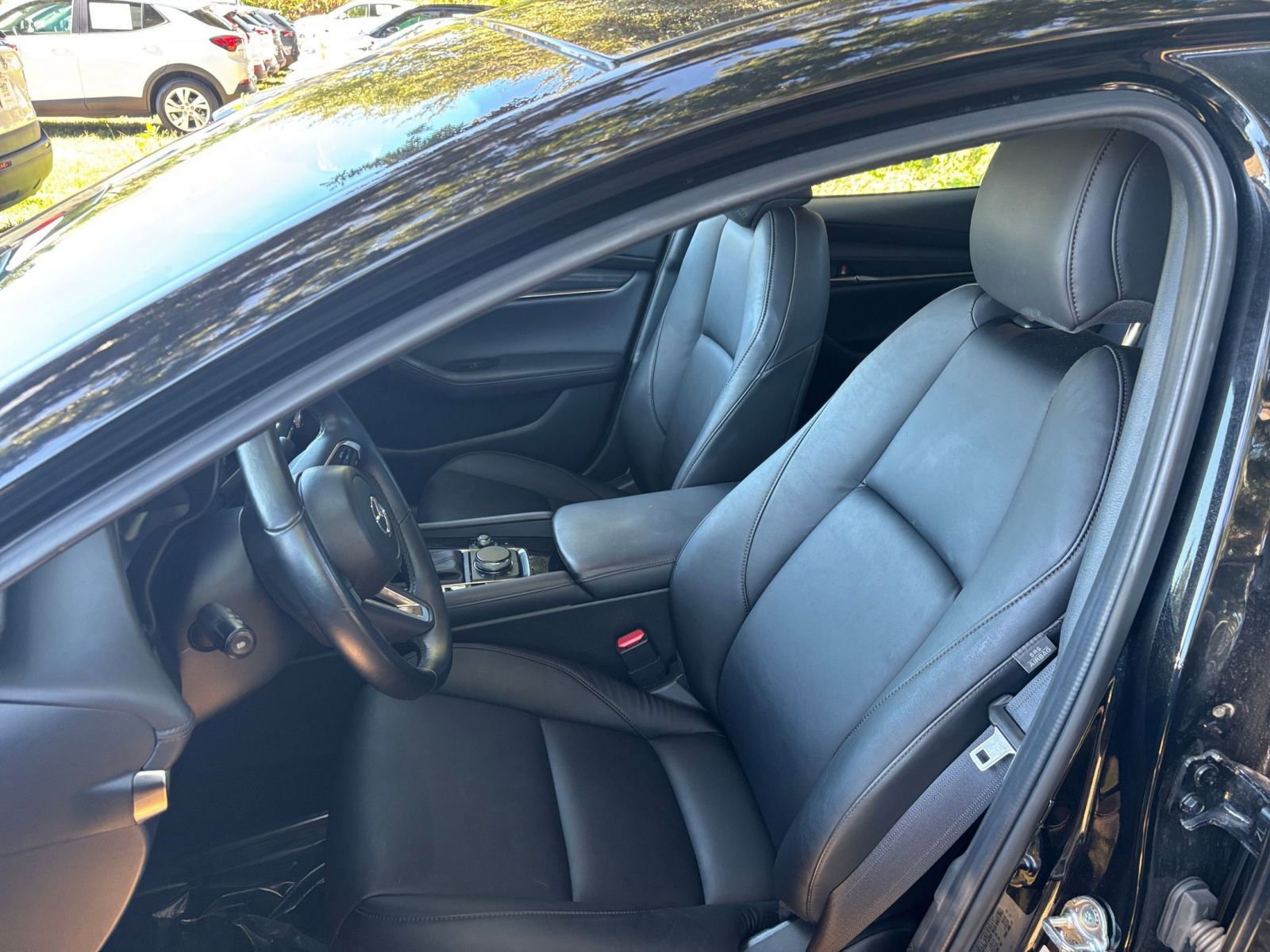 Thumbnail: 2025 Mazda Mazda3 - 35