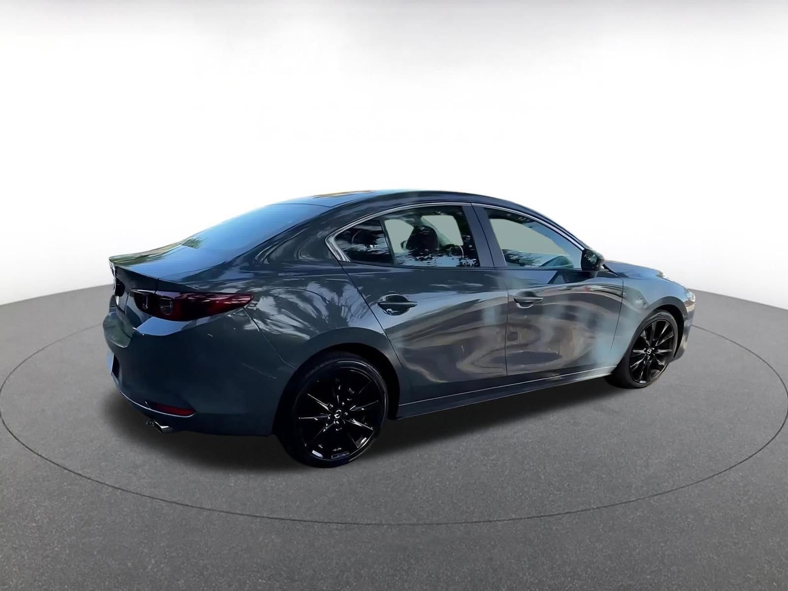 Thumbnail: 2025 Mazda Mazda3 - 17