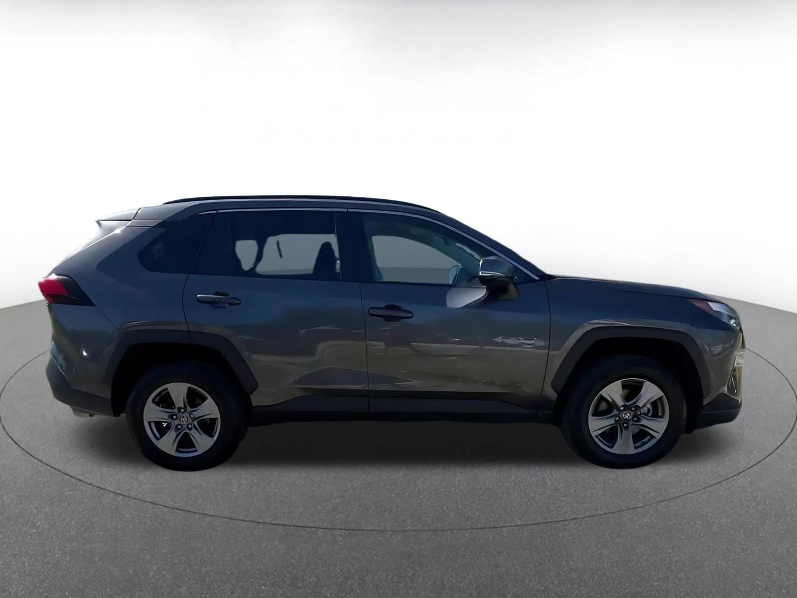 Thumbnail: 2025 Toyota RAV4 - 16