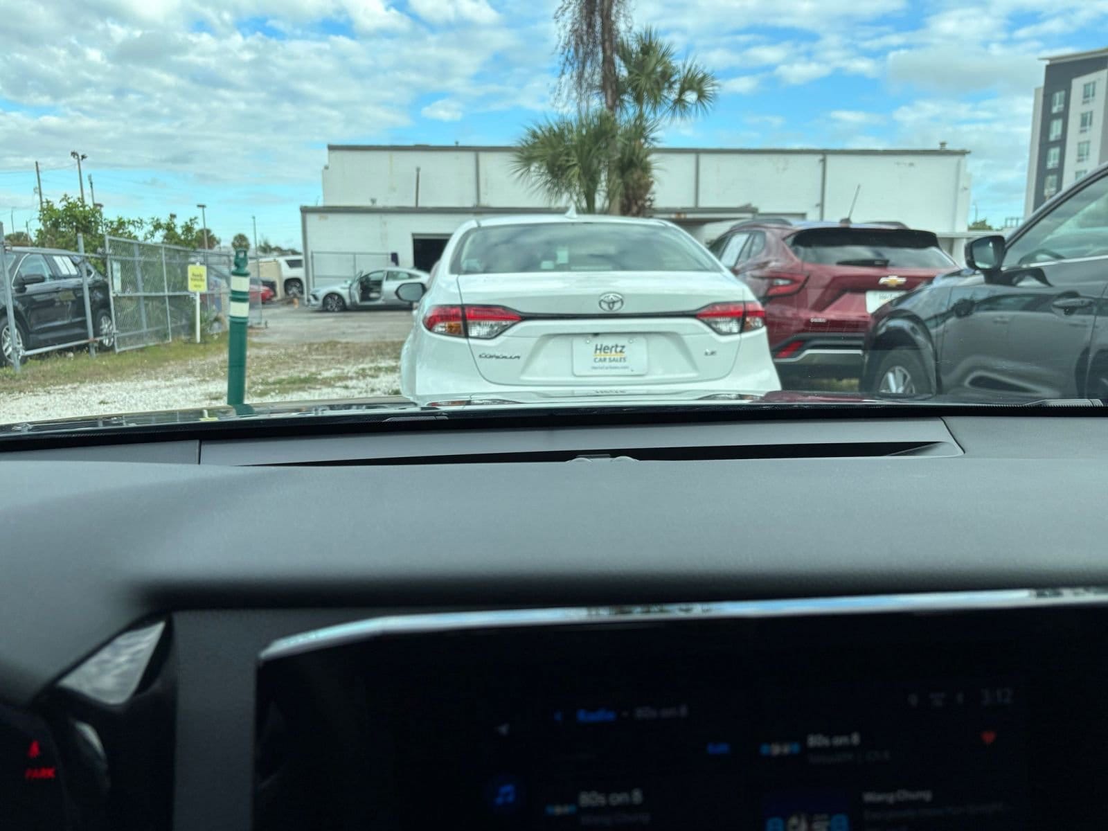 Thumbnail: 2025 Toyota Camry - 14