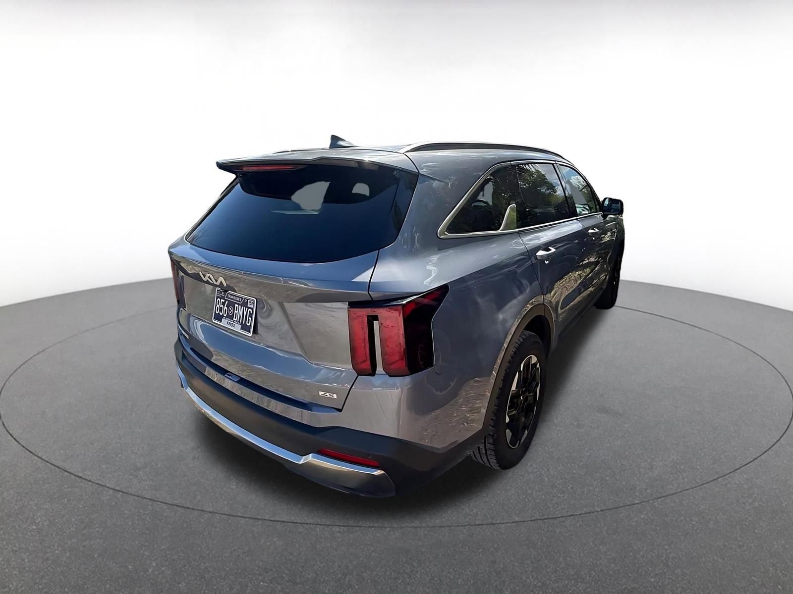 Thumbnail: 2024 Kia Sorento - 7