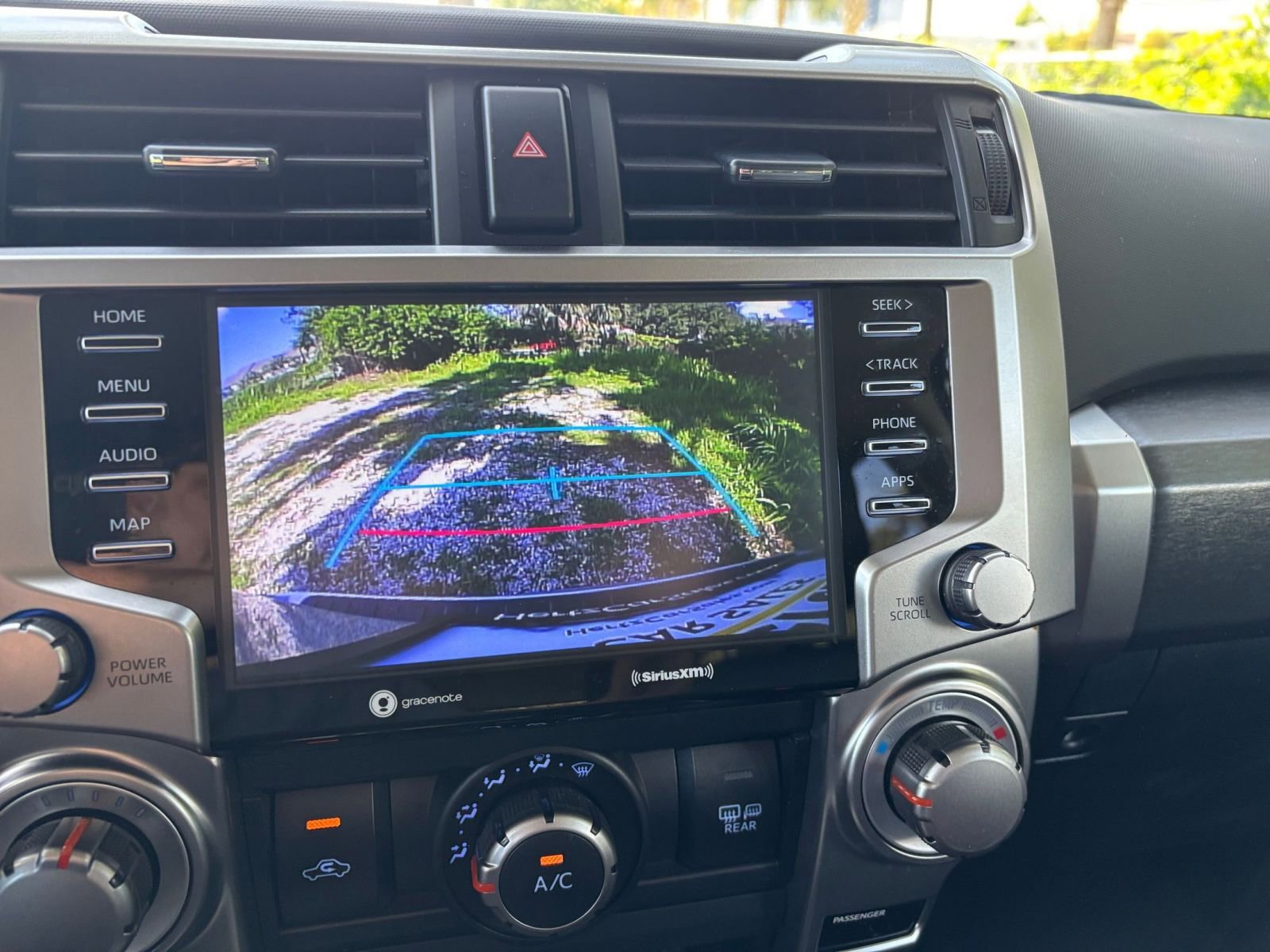 Thumbnail: 2024 Toyota 4Runner - 14