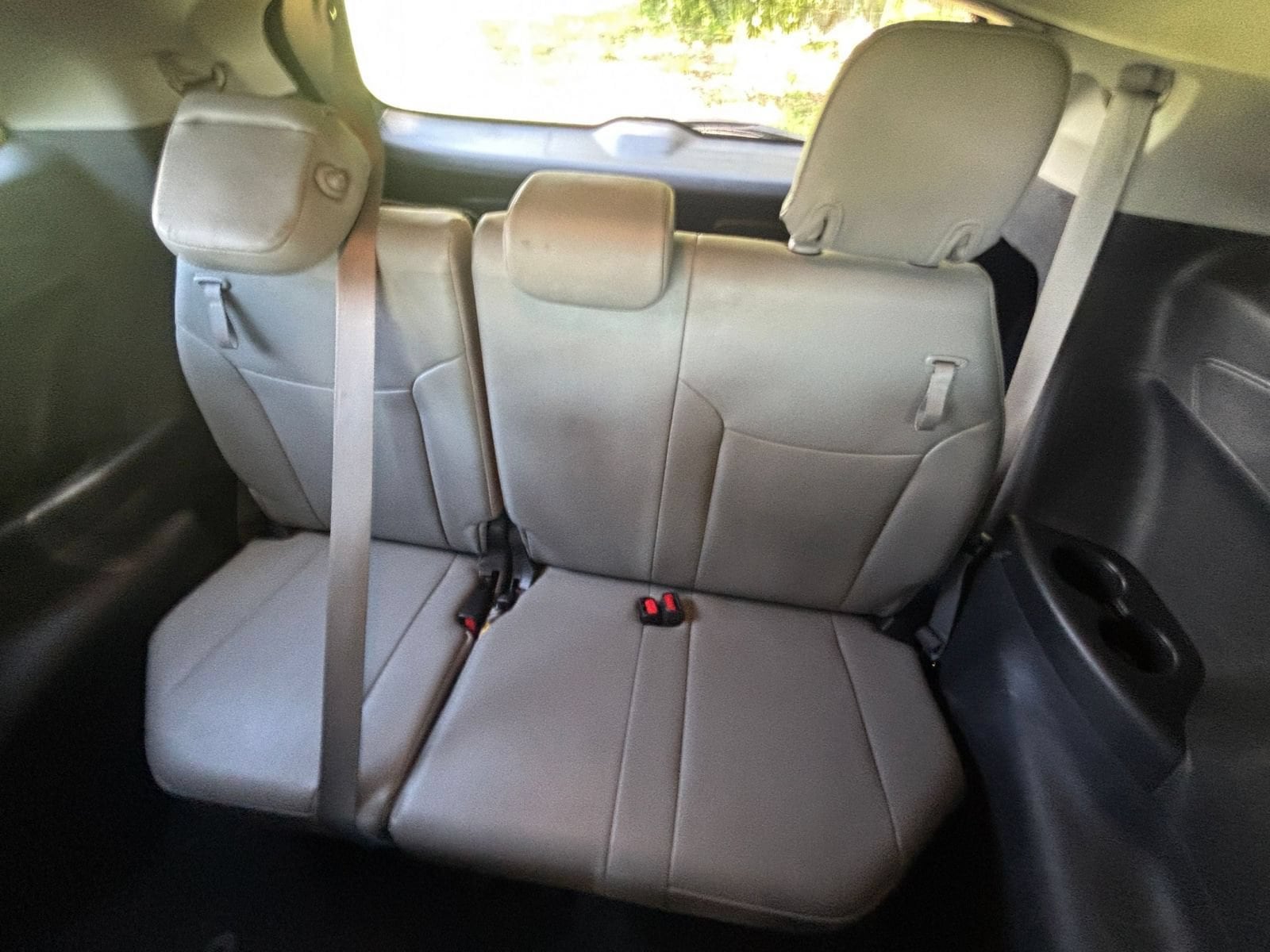 Thumbnail: 2025 Toyota Sienna - 32