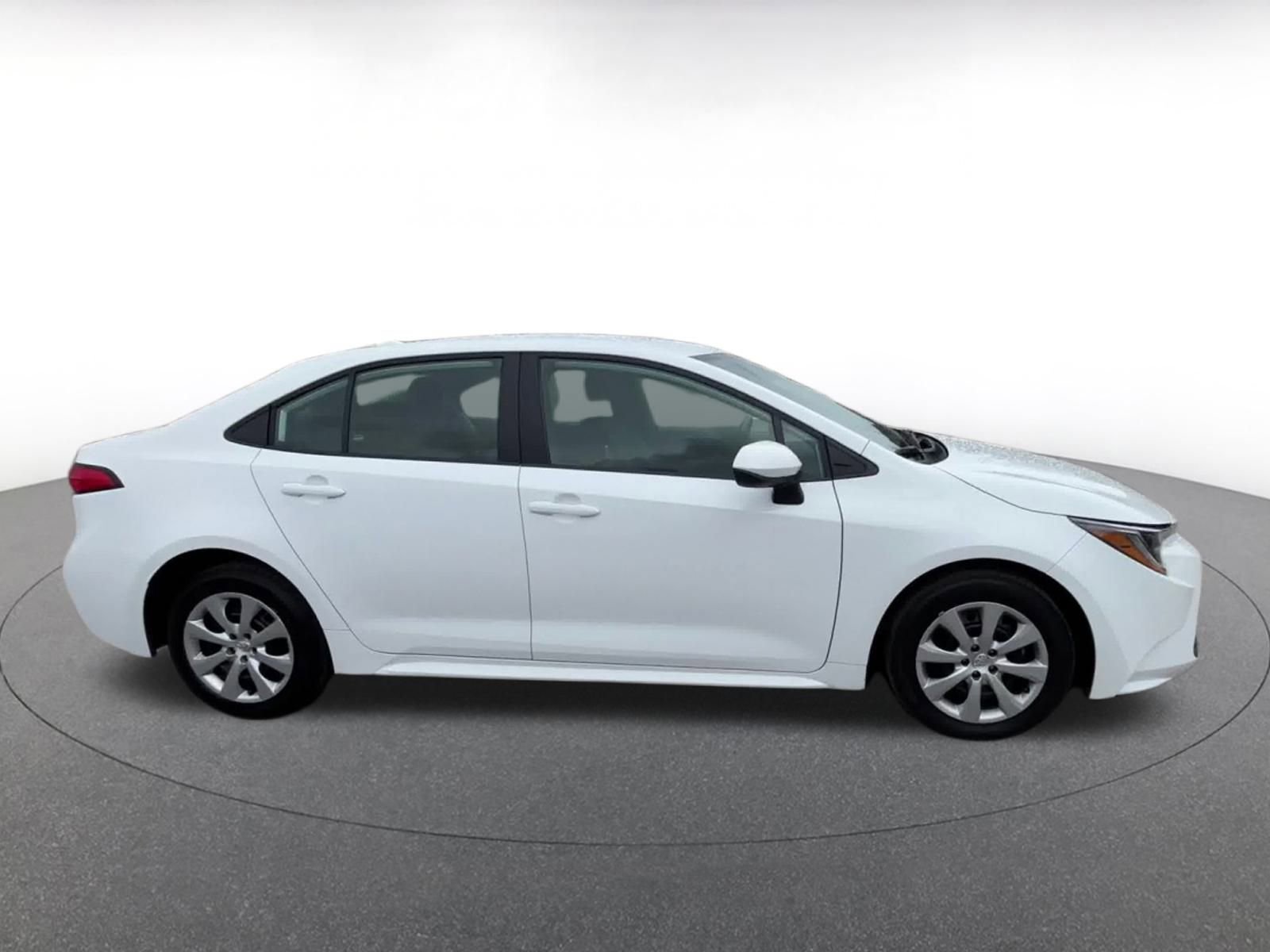 Thumbnail: 2024 Toyota Corolla - 17
