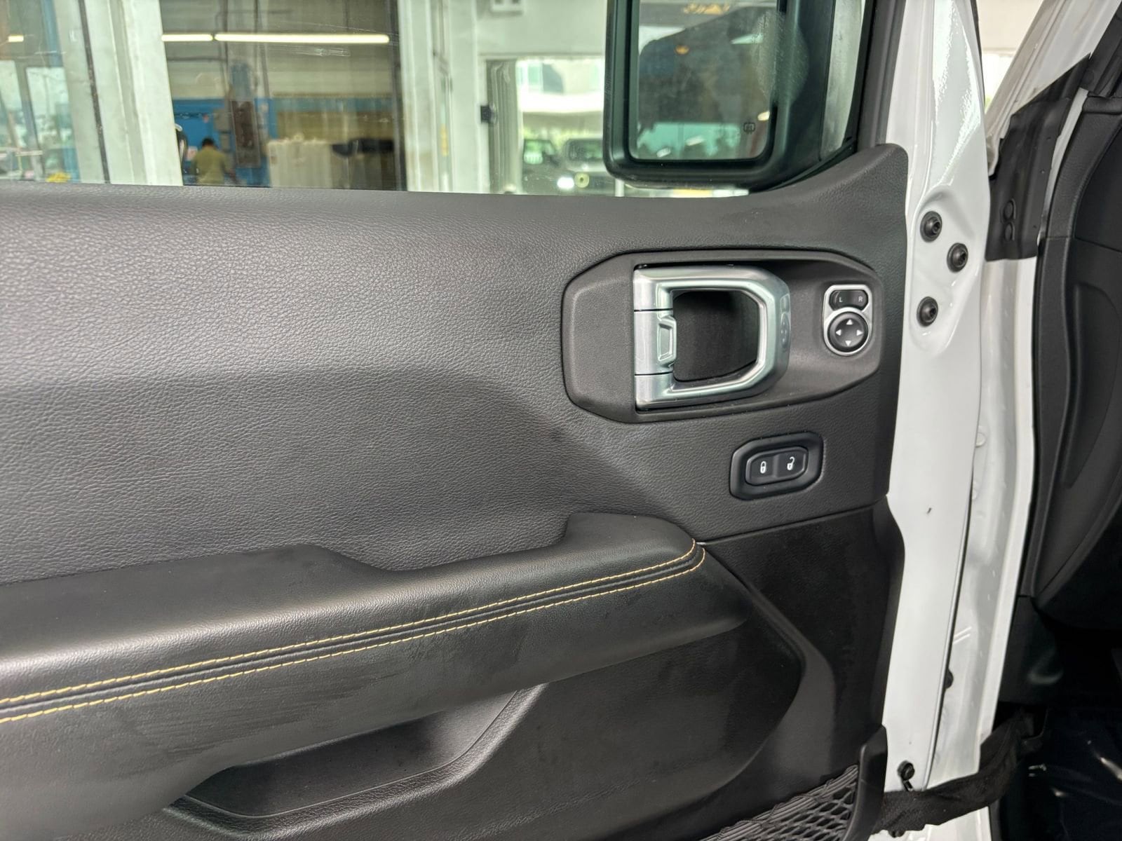 Thumbnail: 2025 Jeep Wrangler - 20