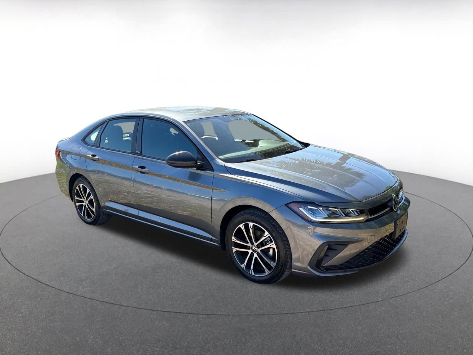 Thumbnail: 2025 Volkswagen Jetta - 1