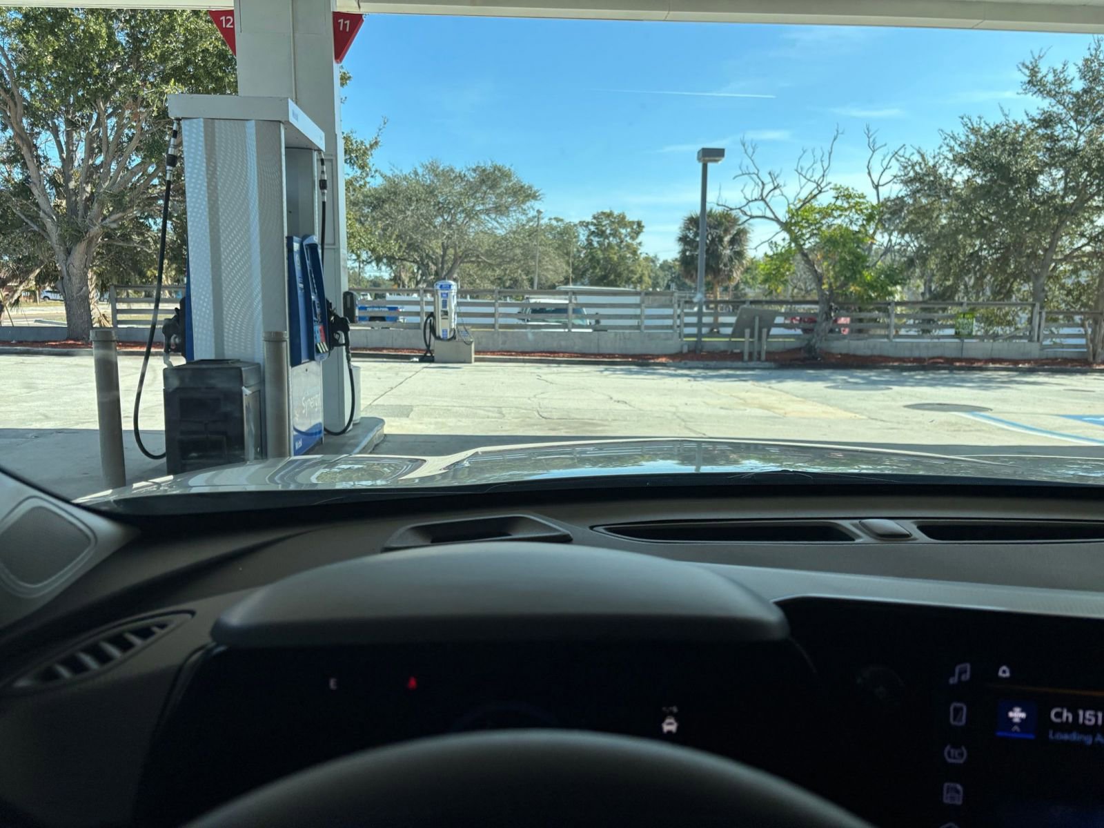 Thumbnail: 2025 Chevrolet Trax - 34