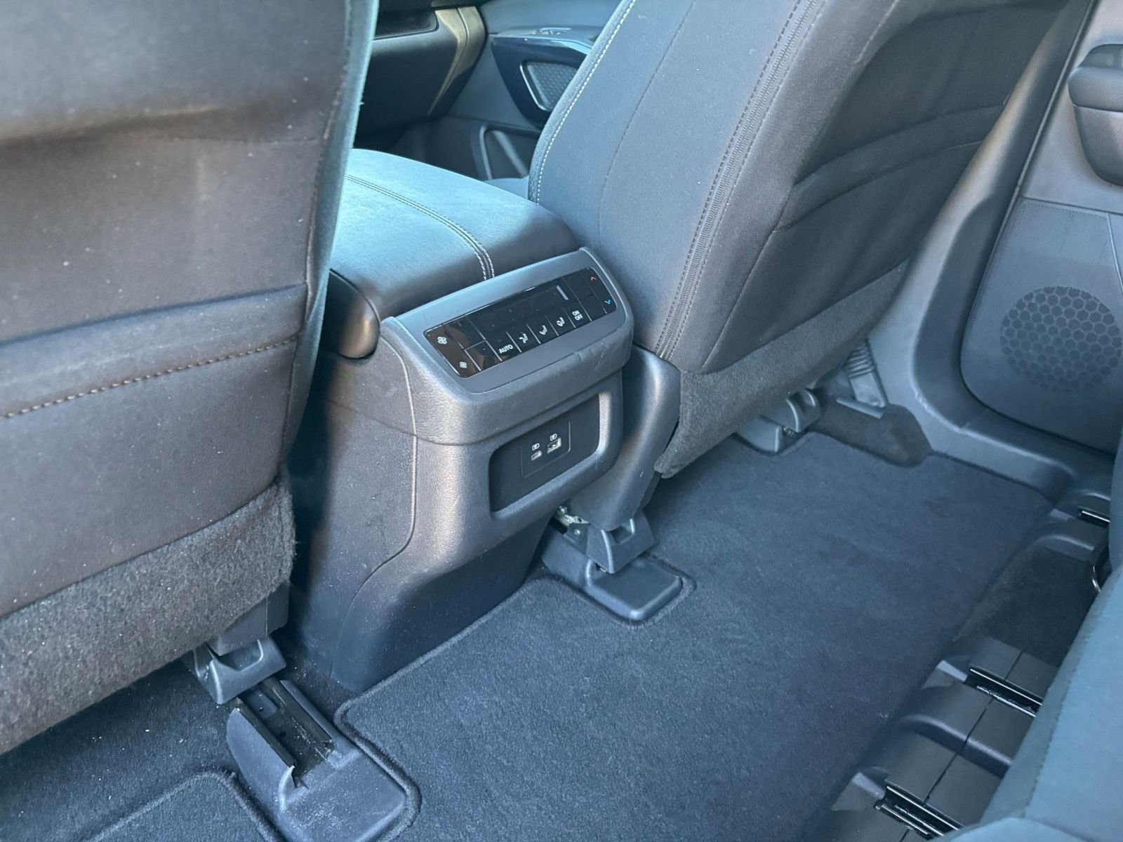 Thumbnail: 2025 Nissan Pathfinder - 24