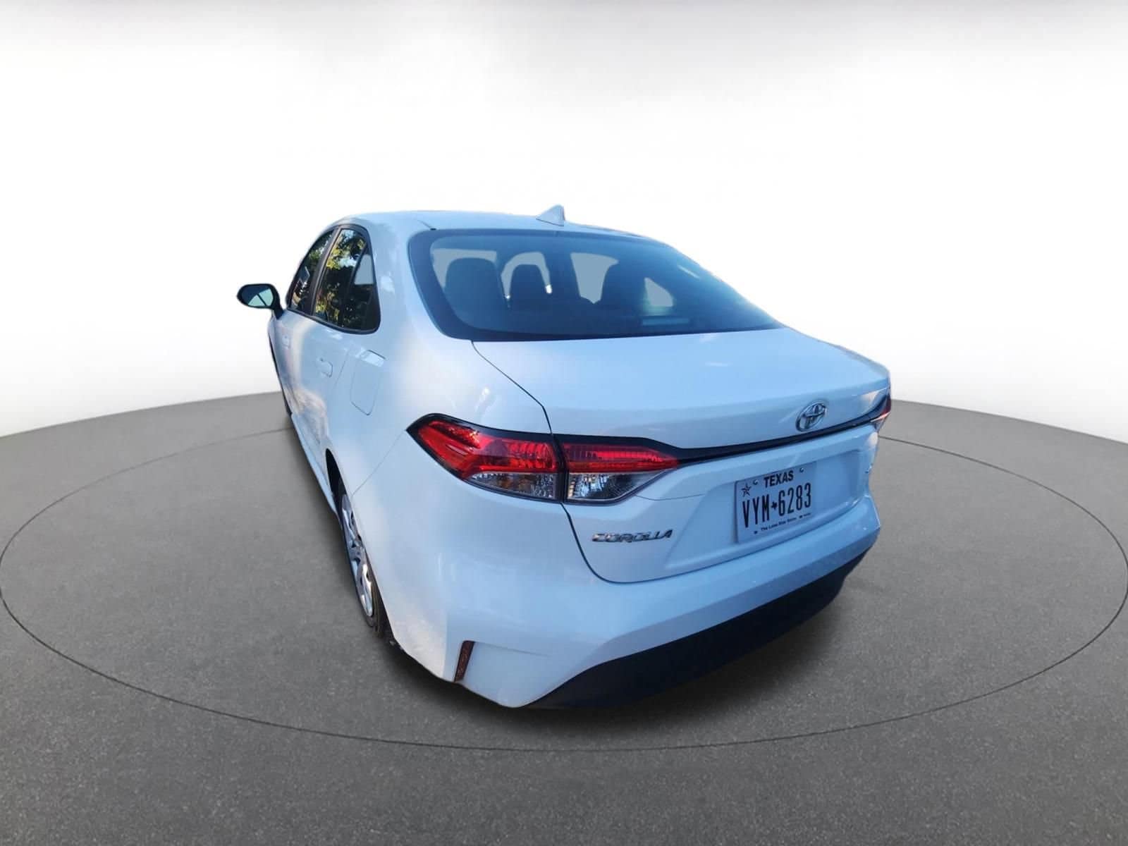 Thumbnail: 2025 Toyota Corolla - 5
