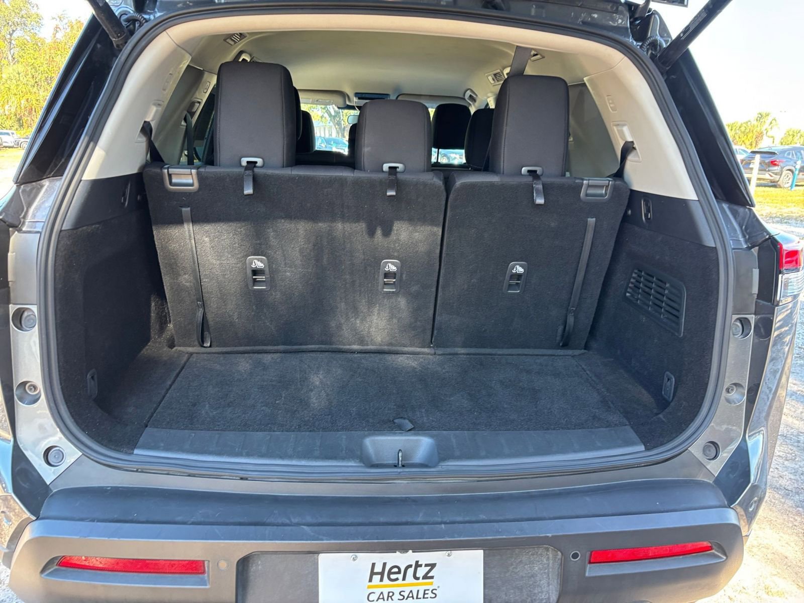 Thumbnail: 2025 Nissan Pathfinder - 33