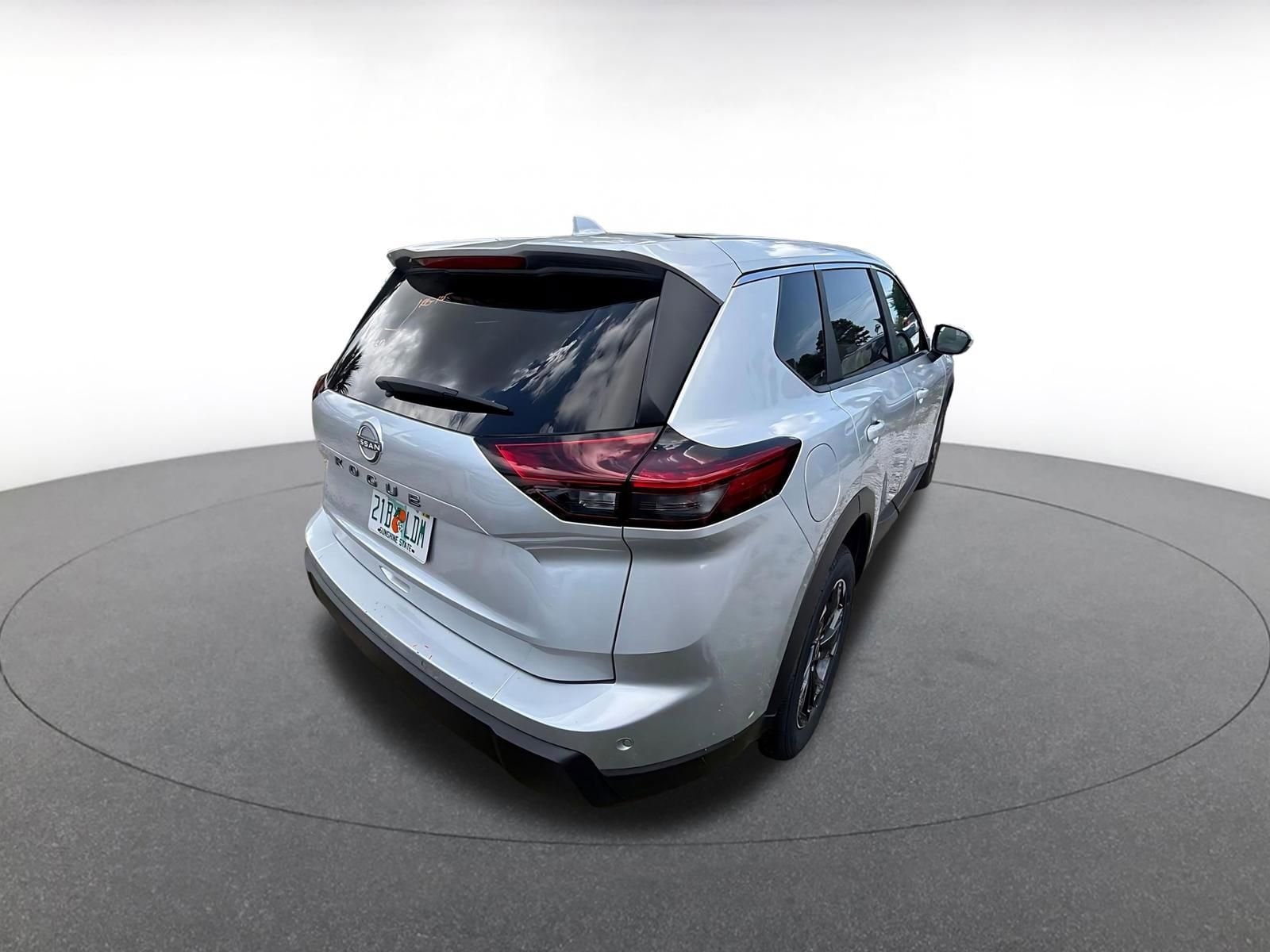 Thumbnail: 2025 Nissan Rogue - 6