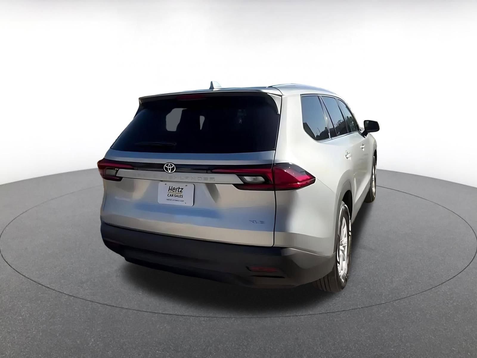 Thumbnail: 2025 Toyota Grand Highlander - 14