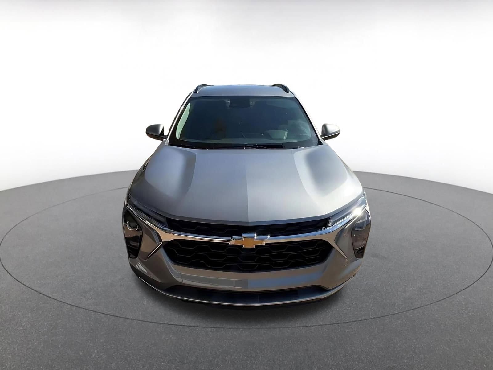 Thumbnail: 2025 Chevrolet Trax - 4